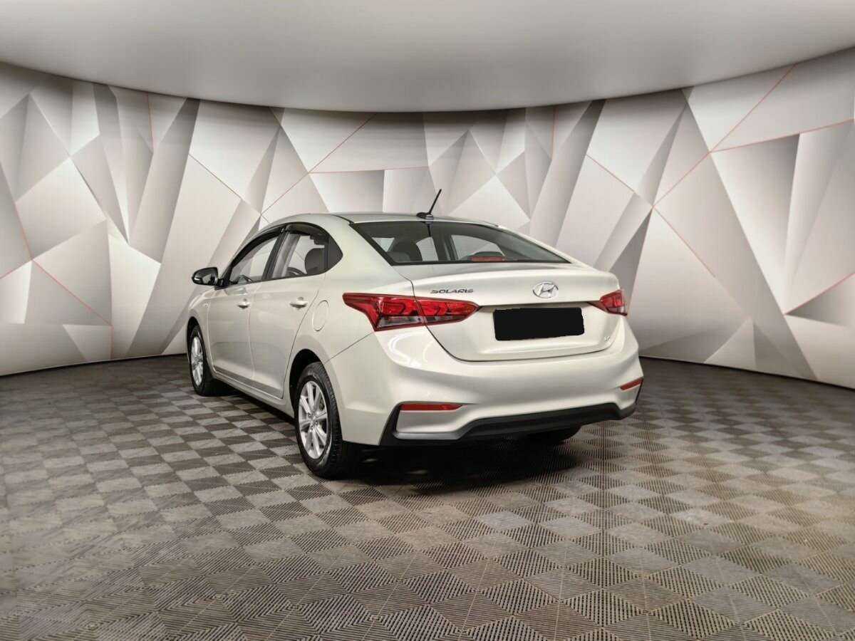 Hyundai Solaris с пробегом — 2019 год. Фото: #3