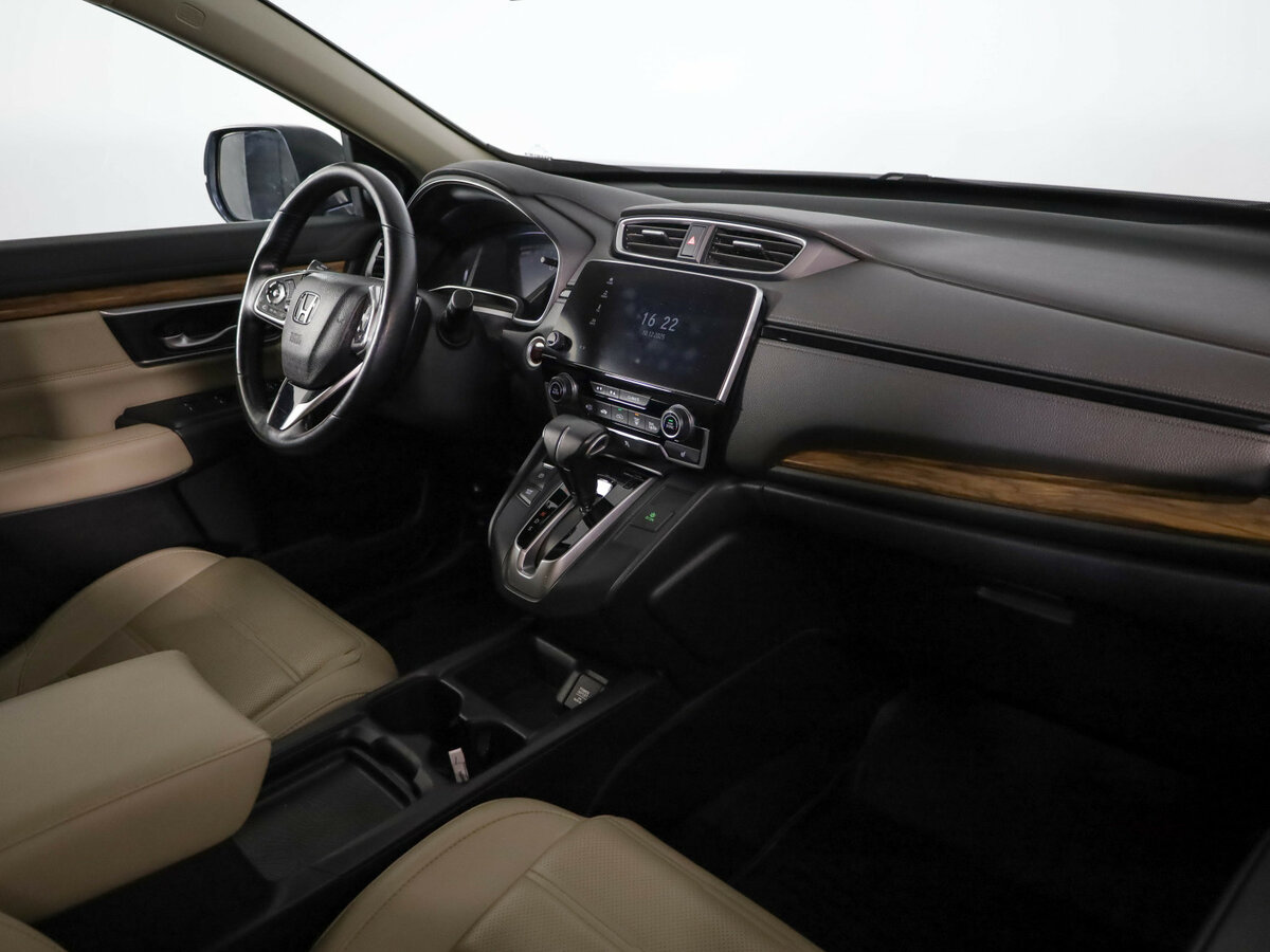 Honda CR-V с пробегом — 2018 год. Фото: #12