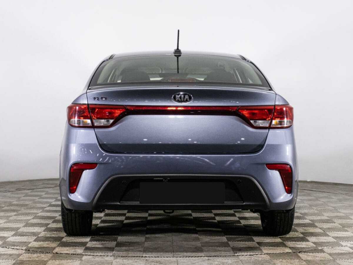 Kia Rio с пробегом — 2017 год. Фото: #6