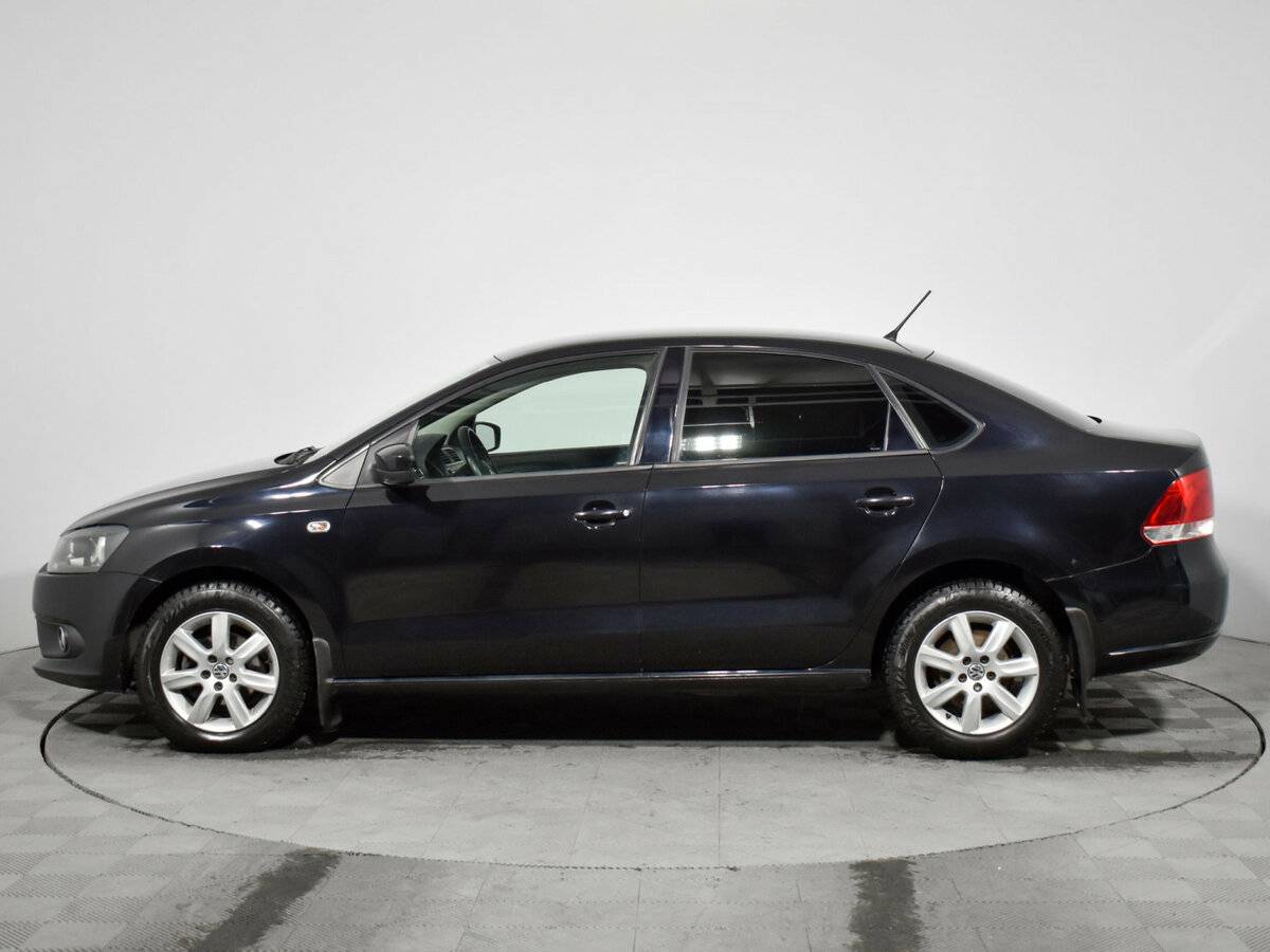 Volkswagen Polo с пробегом — 2013 год. Фото: #7