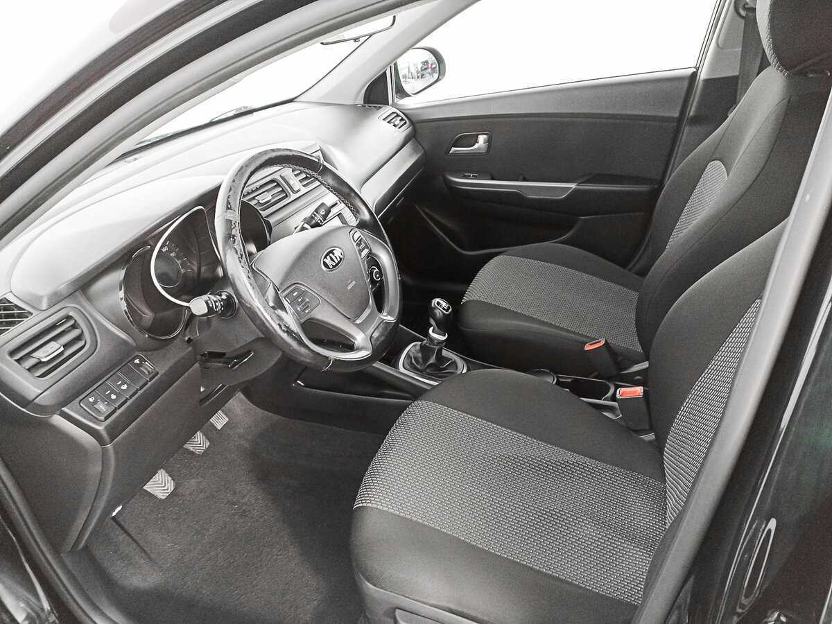 Kia Rio с пробегом — 2017 год. Фото: #15