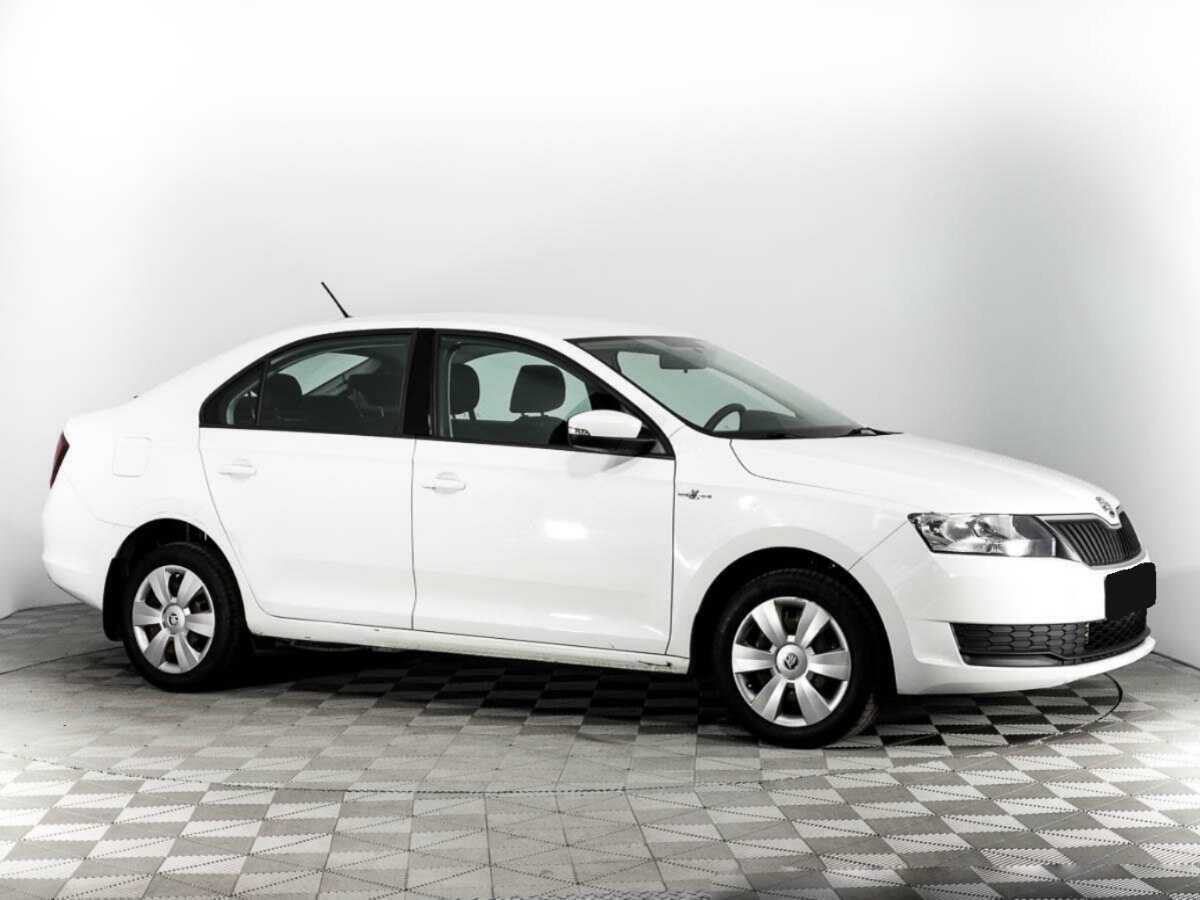 Skoda Rapid с пробегом — 2019 год. Фото: #2
