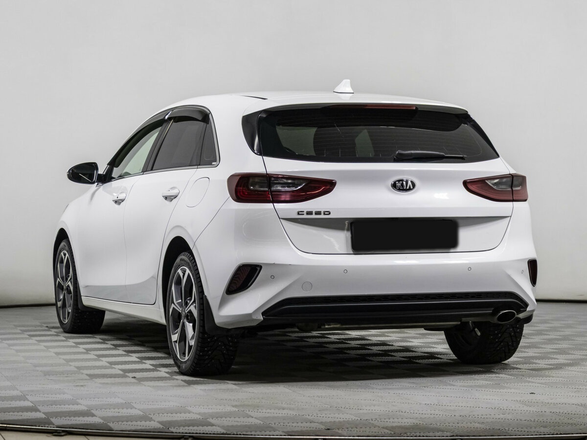 Kia Ceed с пробегом — 2021 год. Фото: #5