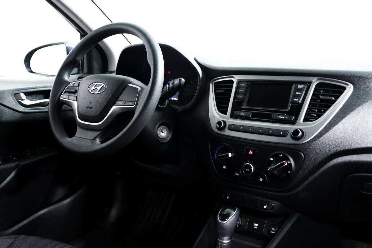 Hyundai Solaris с пробегом — 2021 год. Фото: #8