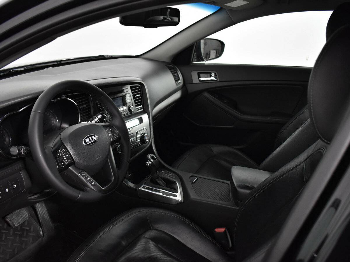 Kia Optima с пробегом — 2013 год. Фото: #8