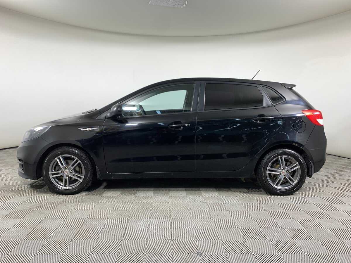 Kia Rio с пробегом — 2015 год. Фото: #7
