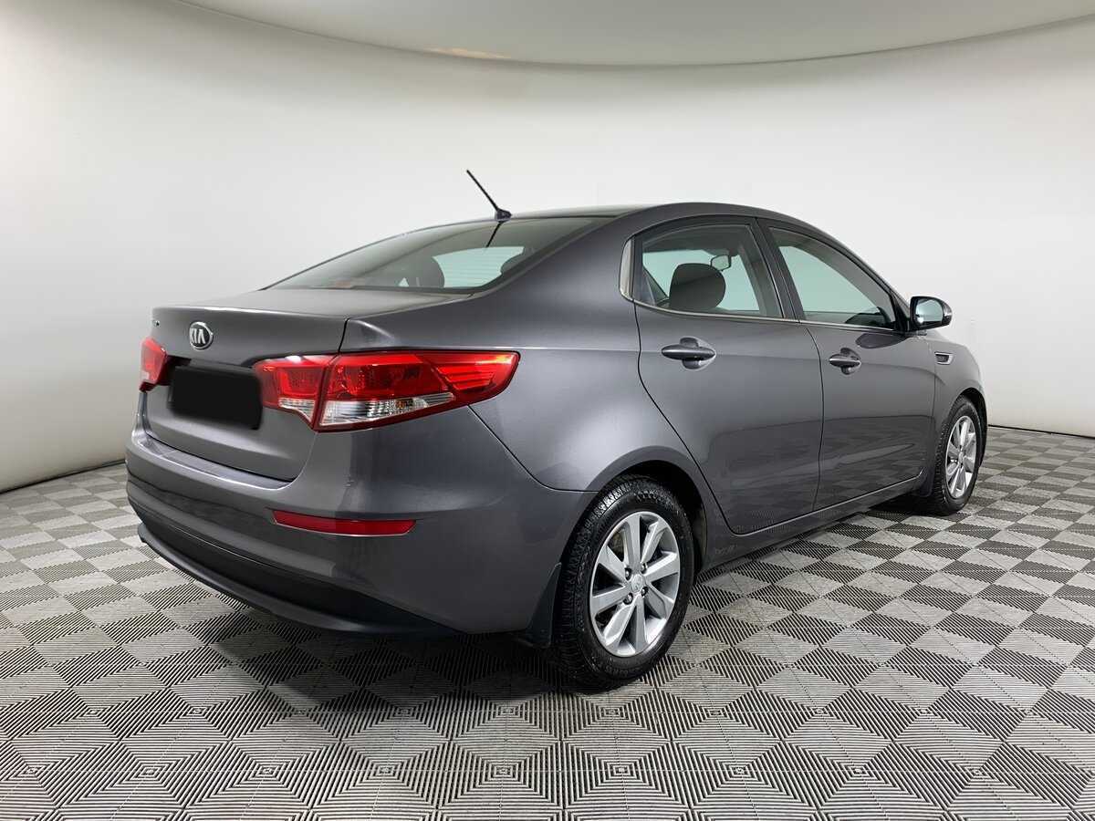 Kia Rio с пробегом — 2015 год. Фото: #4