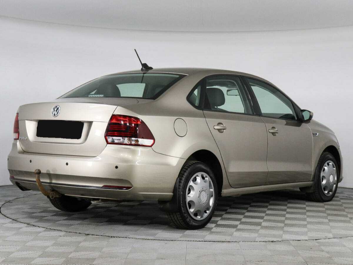 Volkswagen Polo с пробегом — 2019 год. Фото: #4