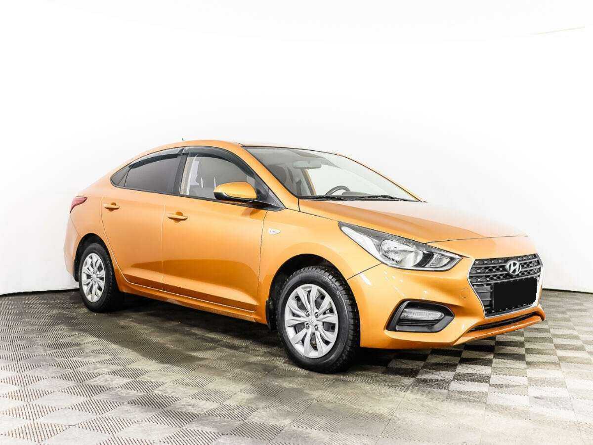 Hyundai Solaris с пробегом — 2017 год. Фото: #2