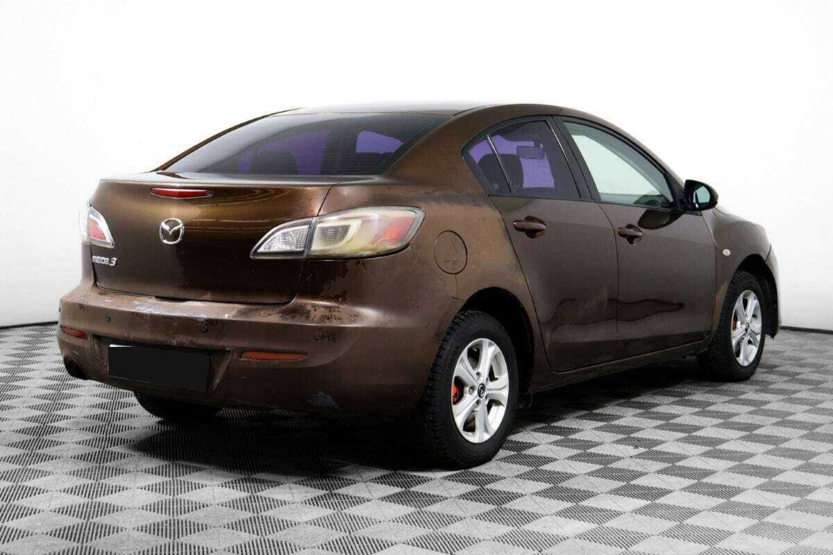 Mazda 3 с пробегом — 2013 год. Фото: #4