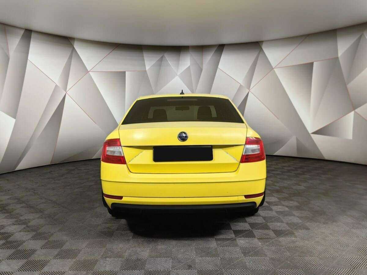 Skoda Octavia с пробегом — 2019 год. Фото: #7