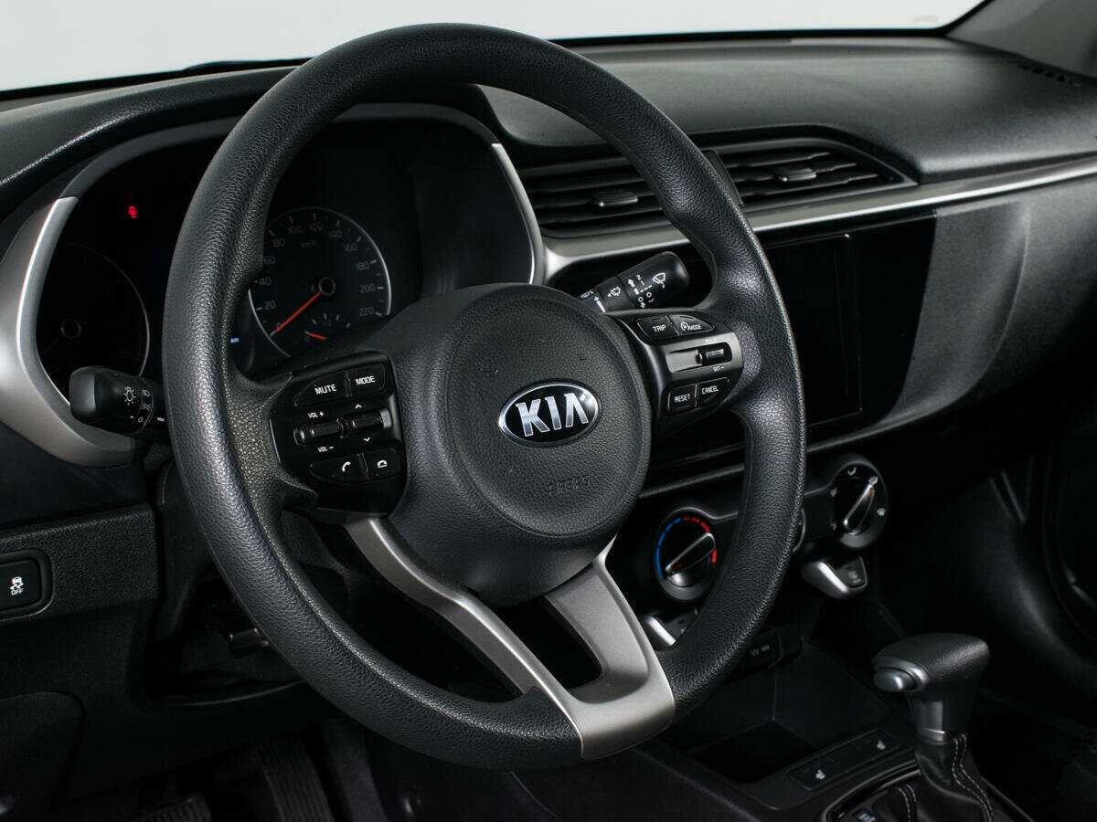 Kia Rio с пробегом — 2021 год. Фото: #11