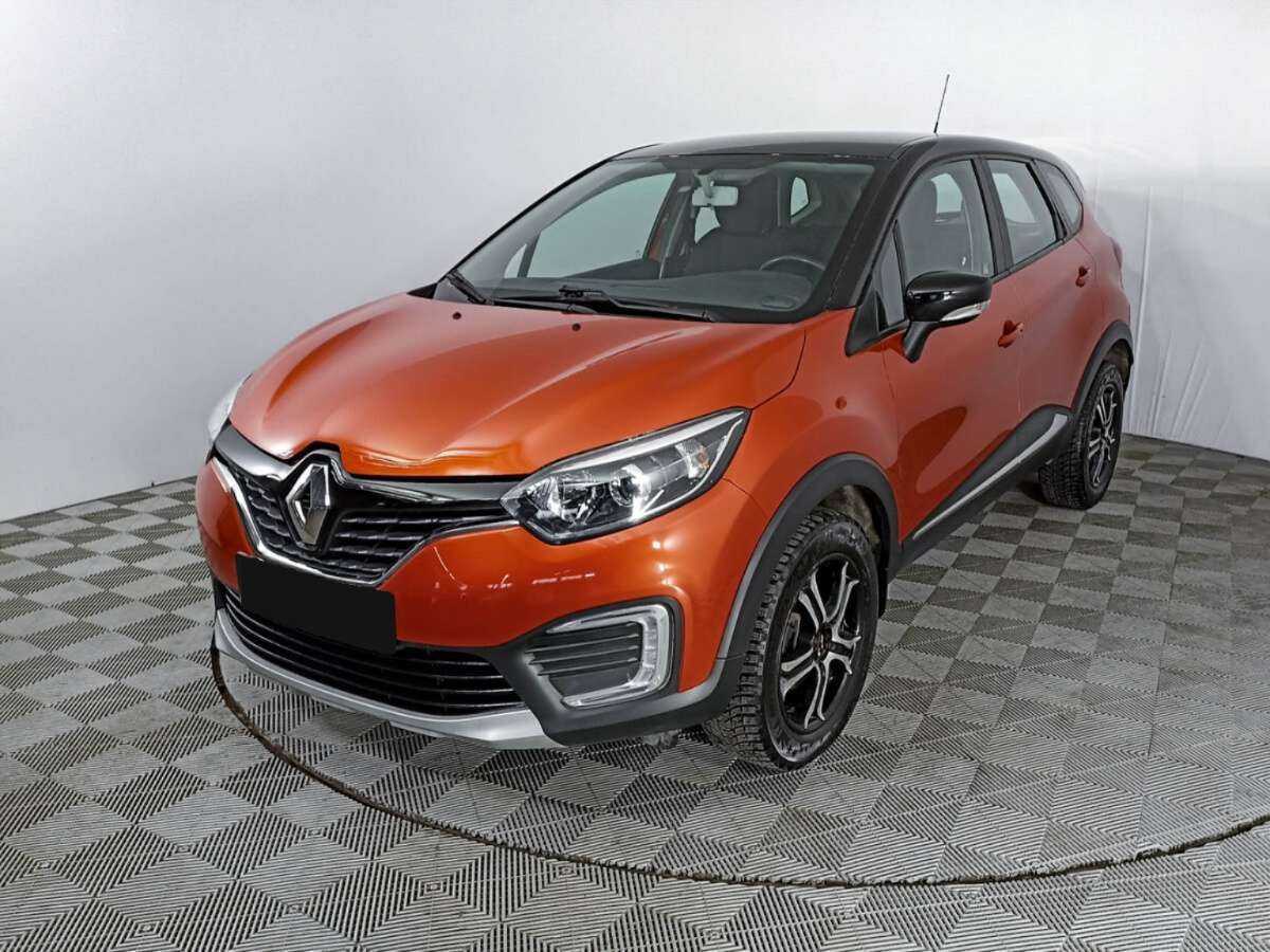 Renault Kaptur с пробегом — 2016 год. Фото: #0