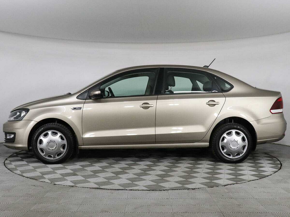 Volkswagen Polo с пробегом — 2019 год. Фото: #7