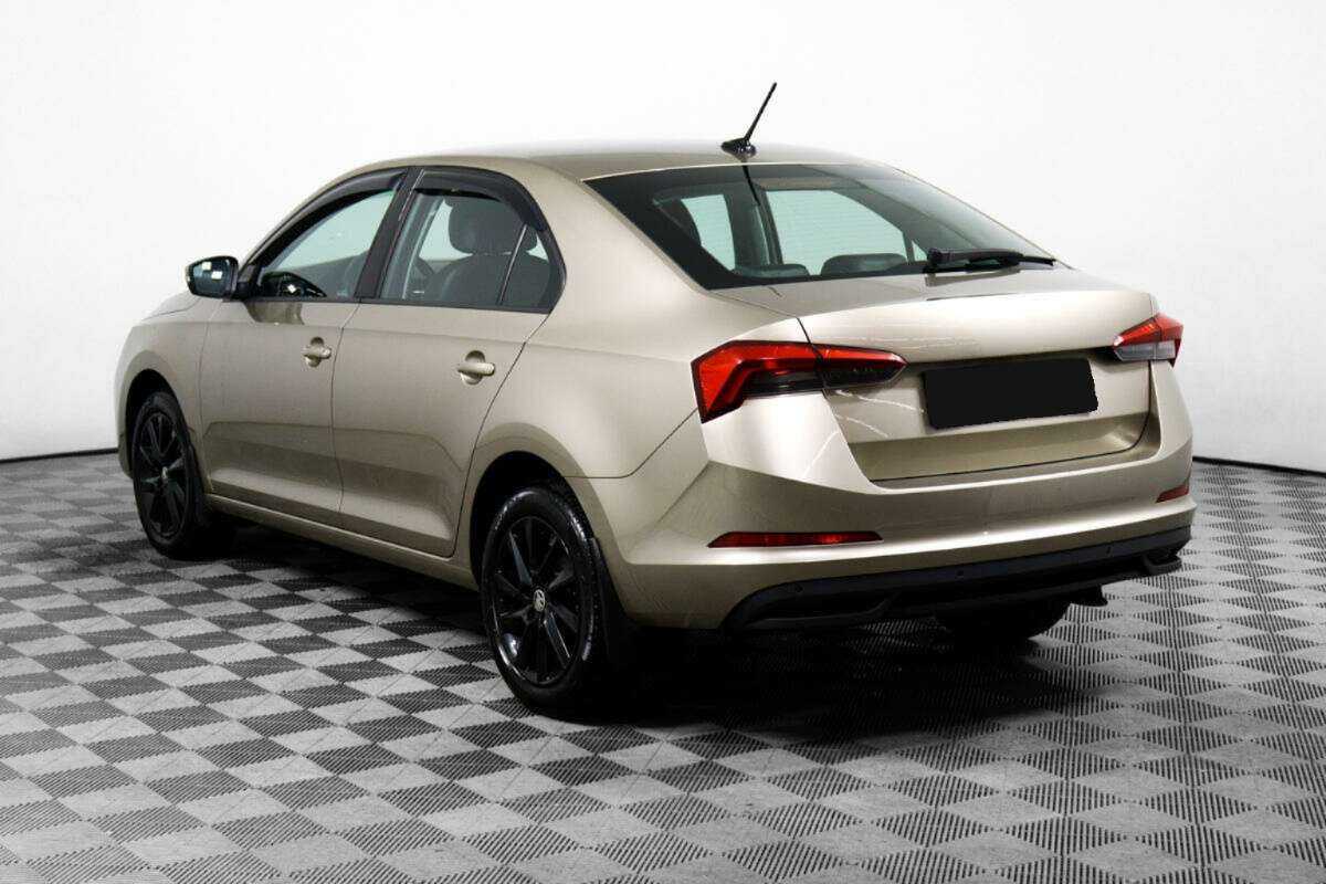 Skoda Rapid с пробегом — 2020 год. Фото: #6