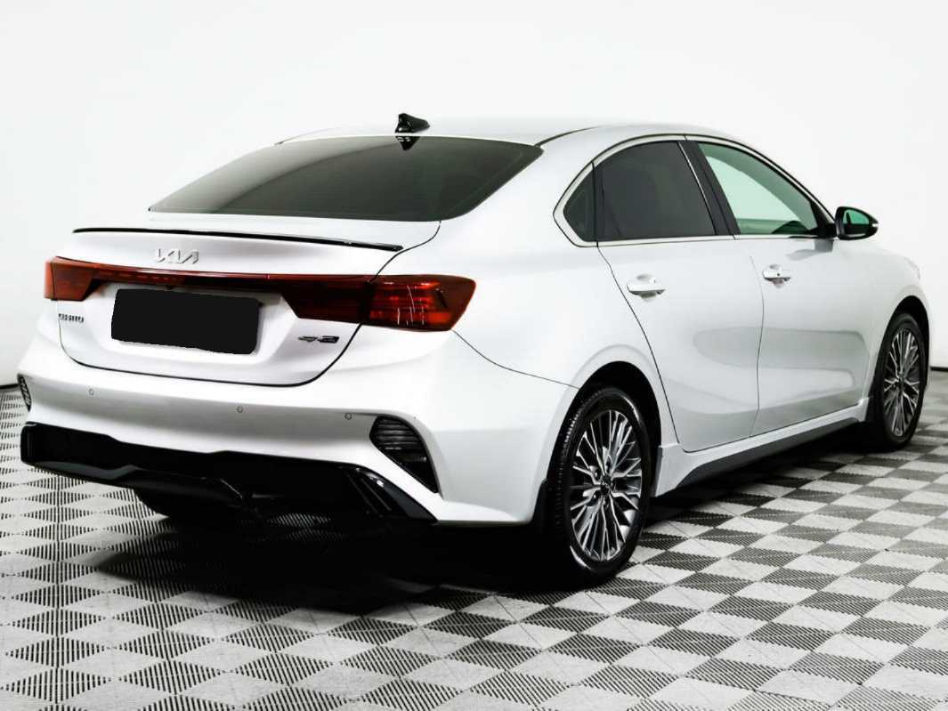 Kia Cerato с пробегом — 2022 год. Фото: #4