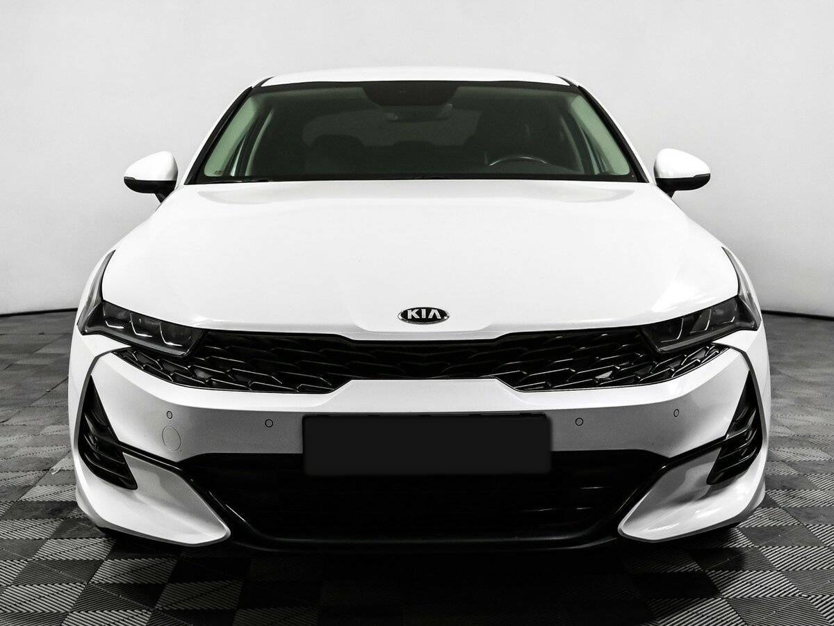 Kia K5 с пробегом — 2020 год. Фото: #1