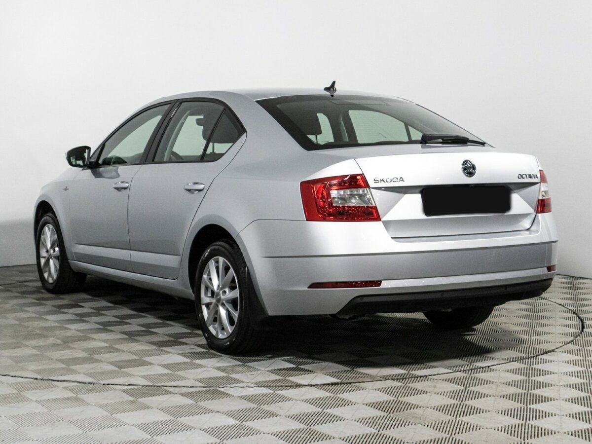 Skoda Octavia с пробегом — 2020 год. Фото: #6