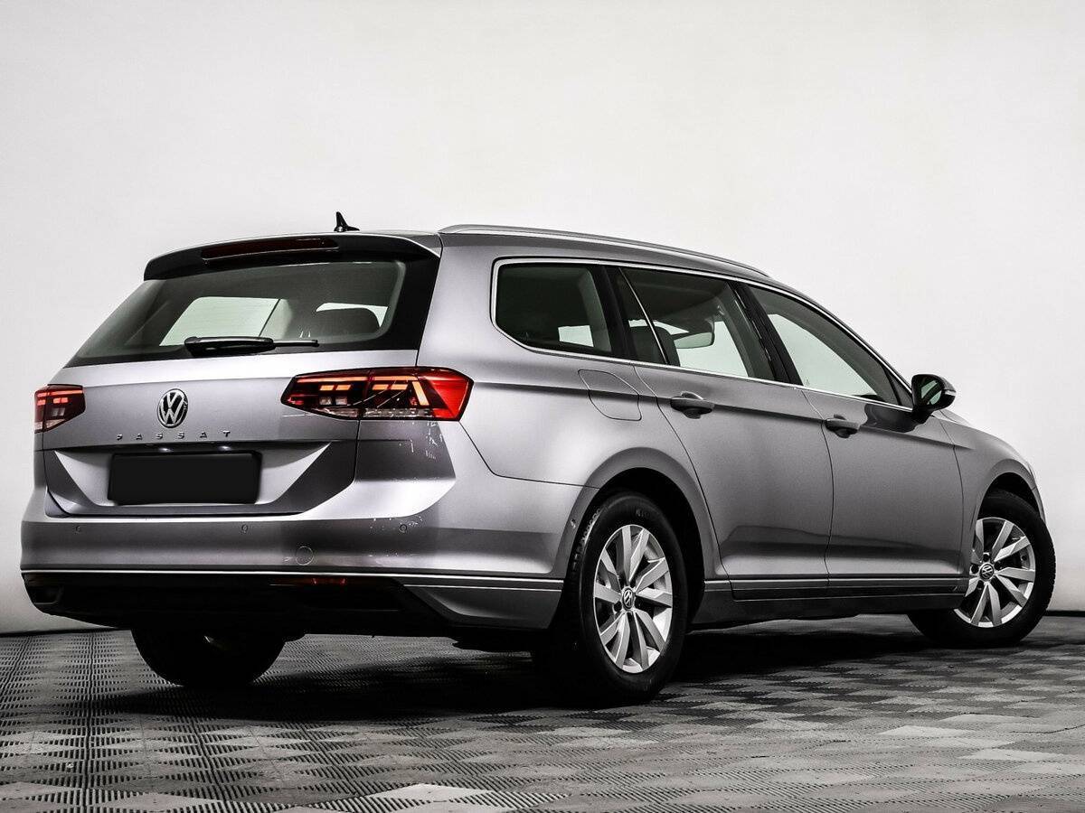 Volkswagen Passat с пробегом — 2019 год. Фото: #16