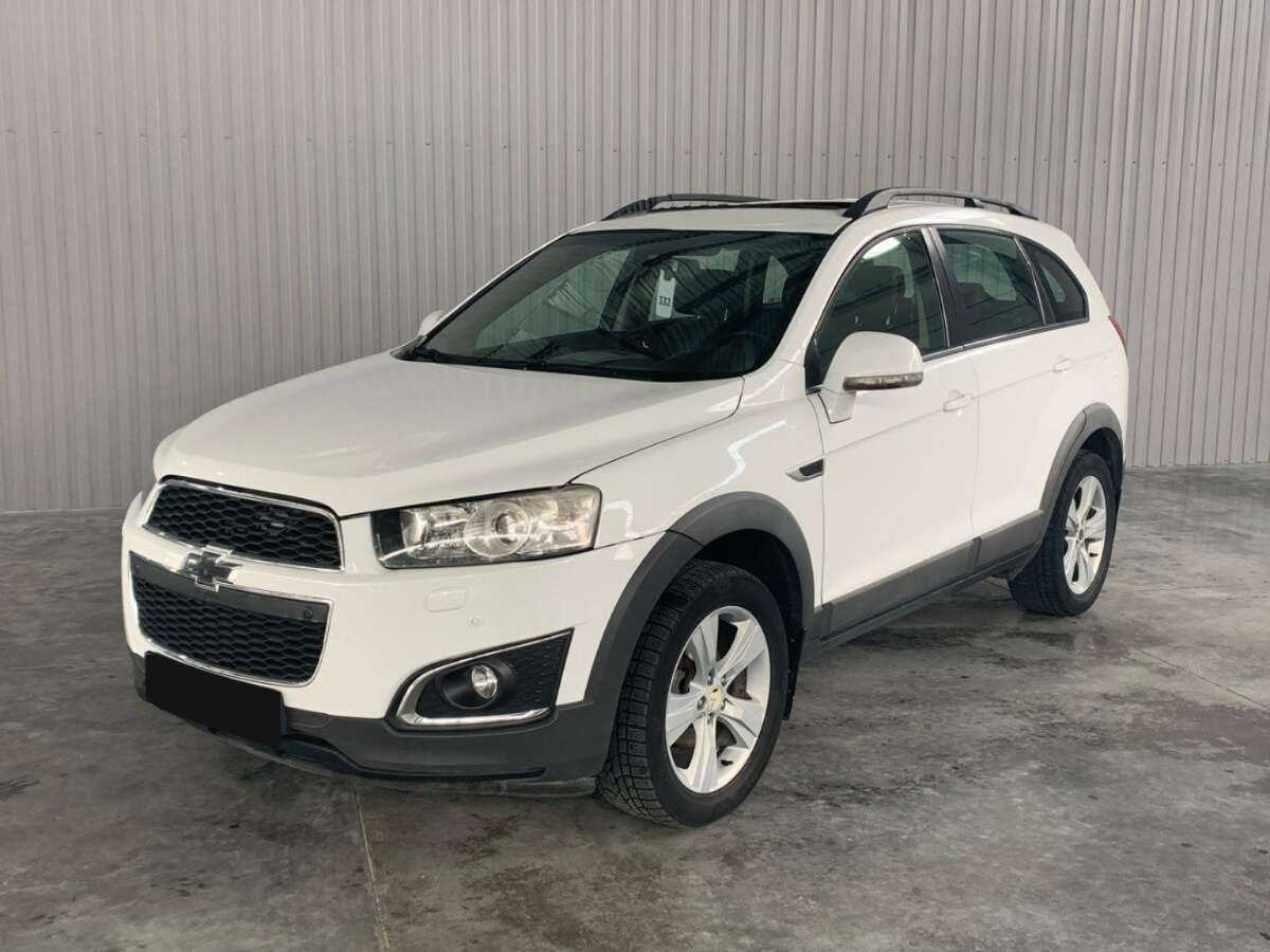 Chevrolet Captiva с пробегом — 2013 год. Фото: #0