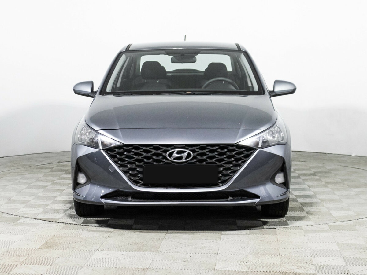Hyundai Solaris с пробегом — 2020 год. Фото: #1