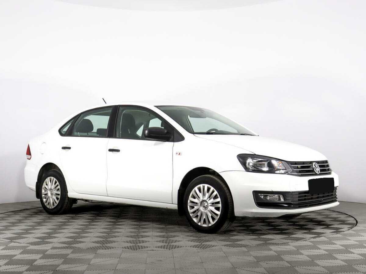 Volkswagen Polo с пробегом — 2018 год. Фото: #2
