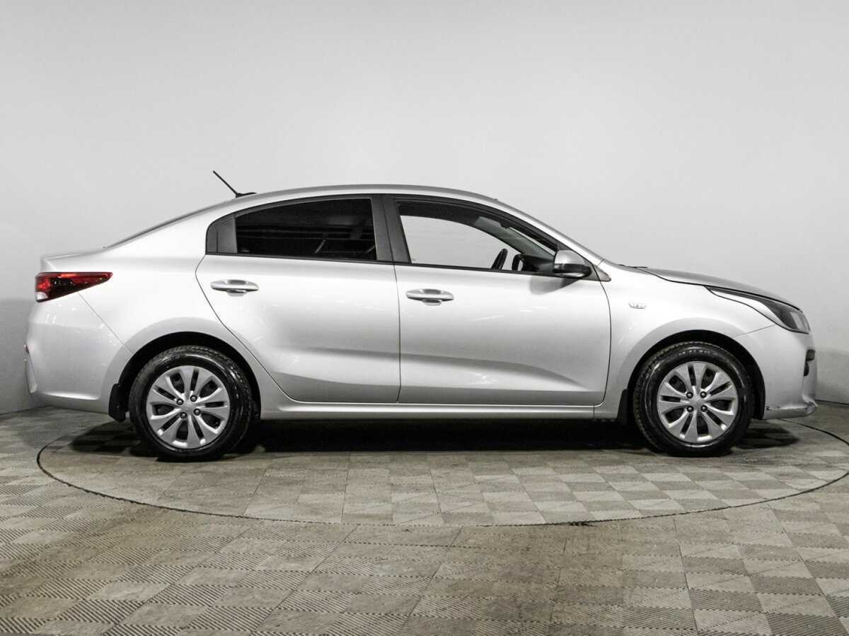 Kia Rio с пробегом — 2020 год. Фото: #3