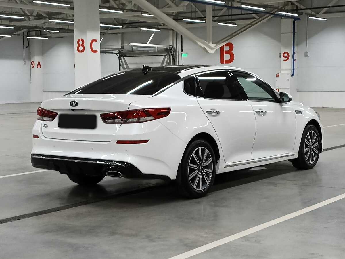 Kia K5 с пробегом — 2019 год. Фото: #4