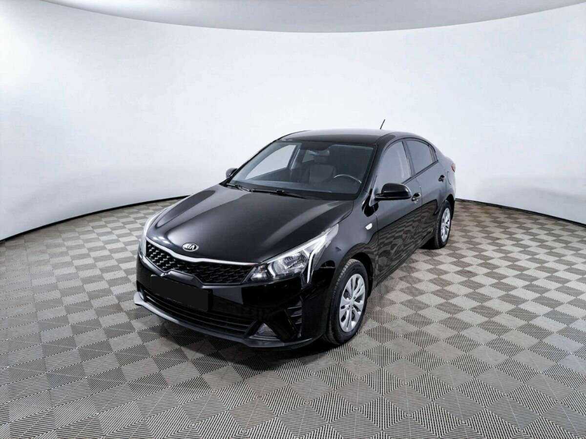 Kia Rio с пробегом — 2021 год. Посмотреть фото