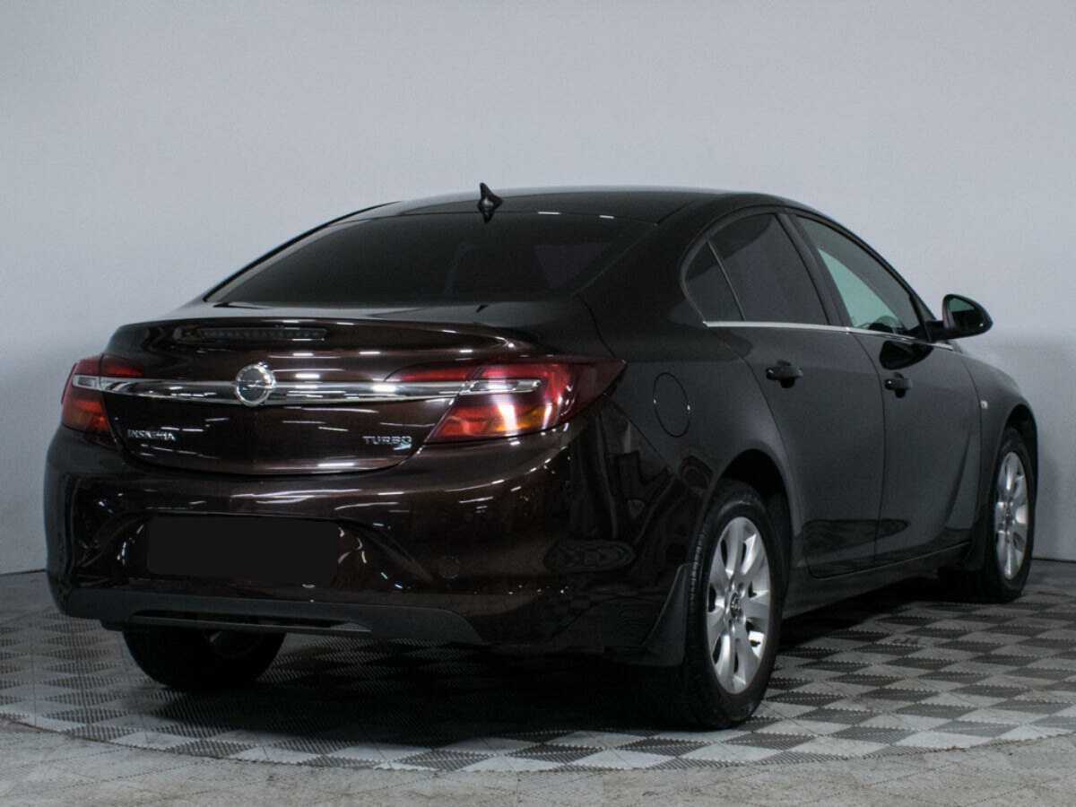 Opel Insignia с пробегом — 2014 год. Фото: #4