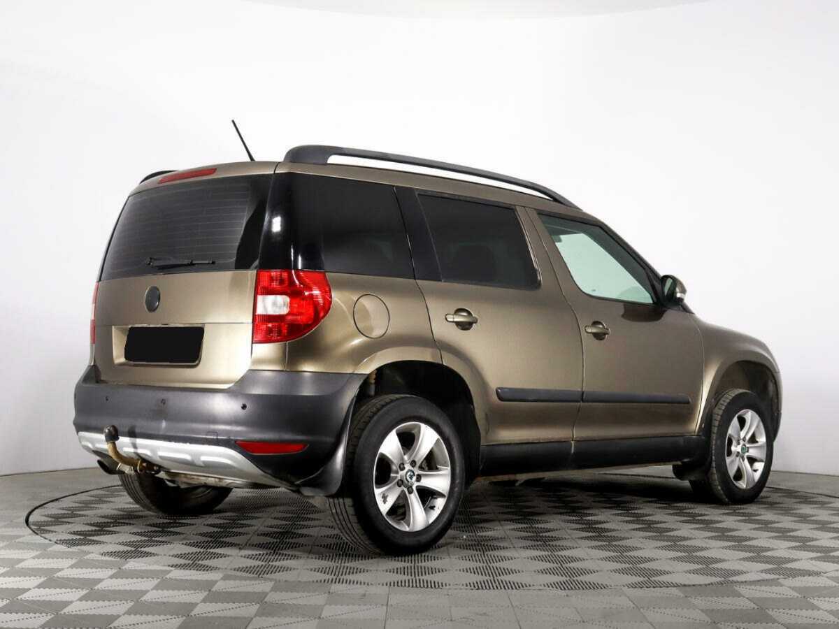 Skoda Yeti с пробегом — 2012 год. Фото: #3