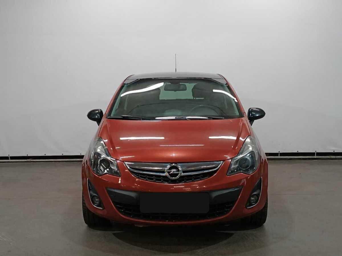 Opel Corsa с пробегом — 2013 год. Фото: #1