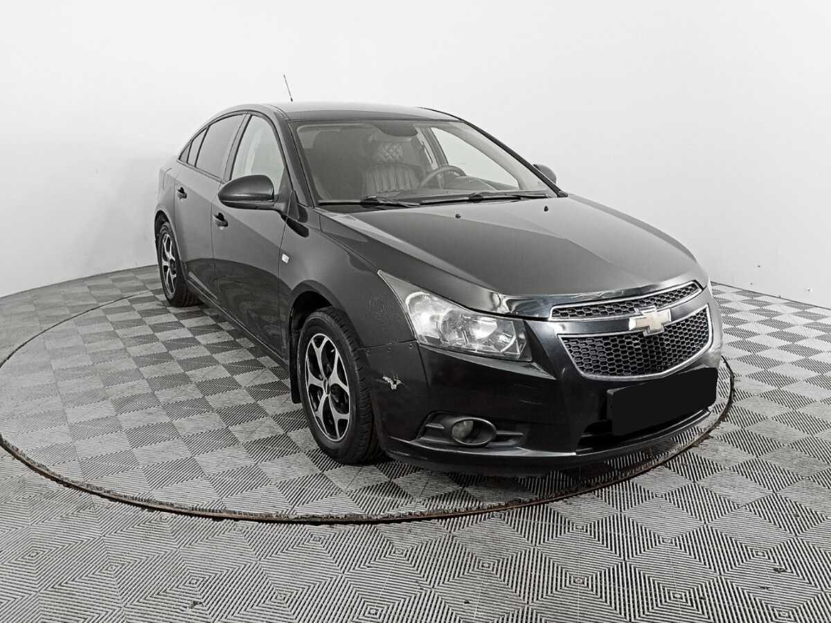 Chevrolet Cruze с пробегом — 2012 год. Фото: #2