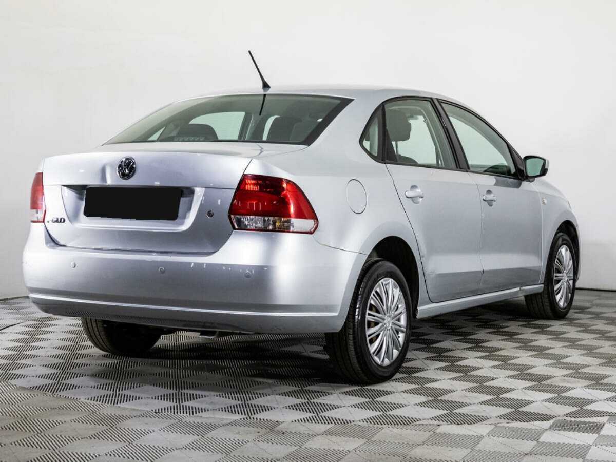 Volkswagen Polo с пробегом — 2014 год. Фото: #4