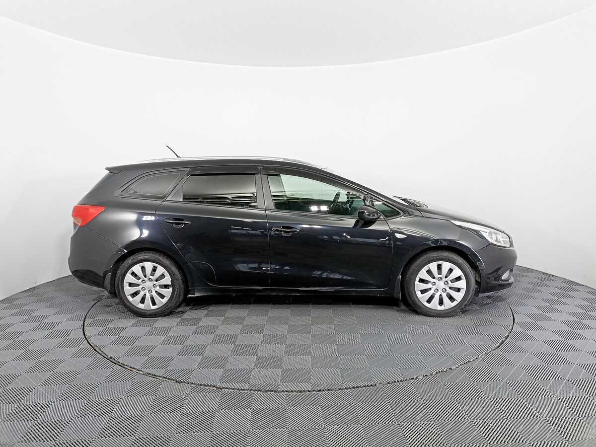 Kia Ceed с пробегом — 2015 год. Фото: #3
