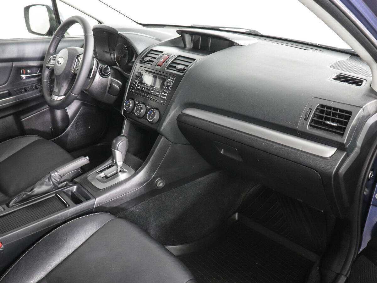Subaru XV с пробегом — 2013 год. Фото: #9