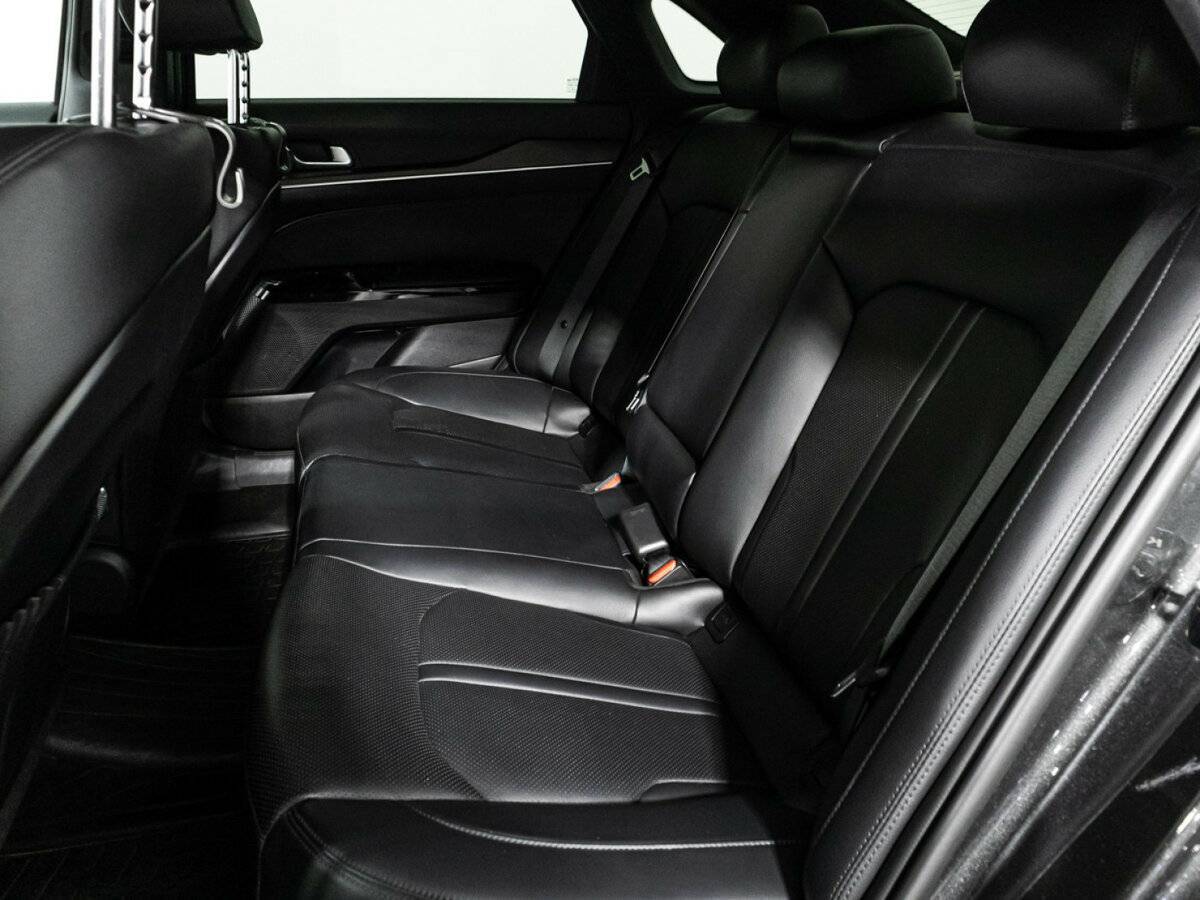 Kia K5 с пробегом — 2021 год. Фото: #9