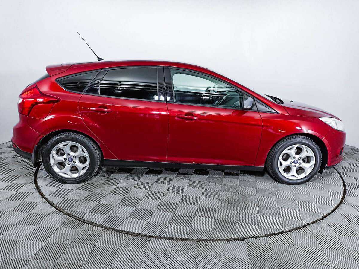 Ford Focus с пробегом — 2013 год. Фото: #3
