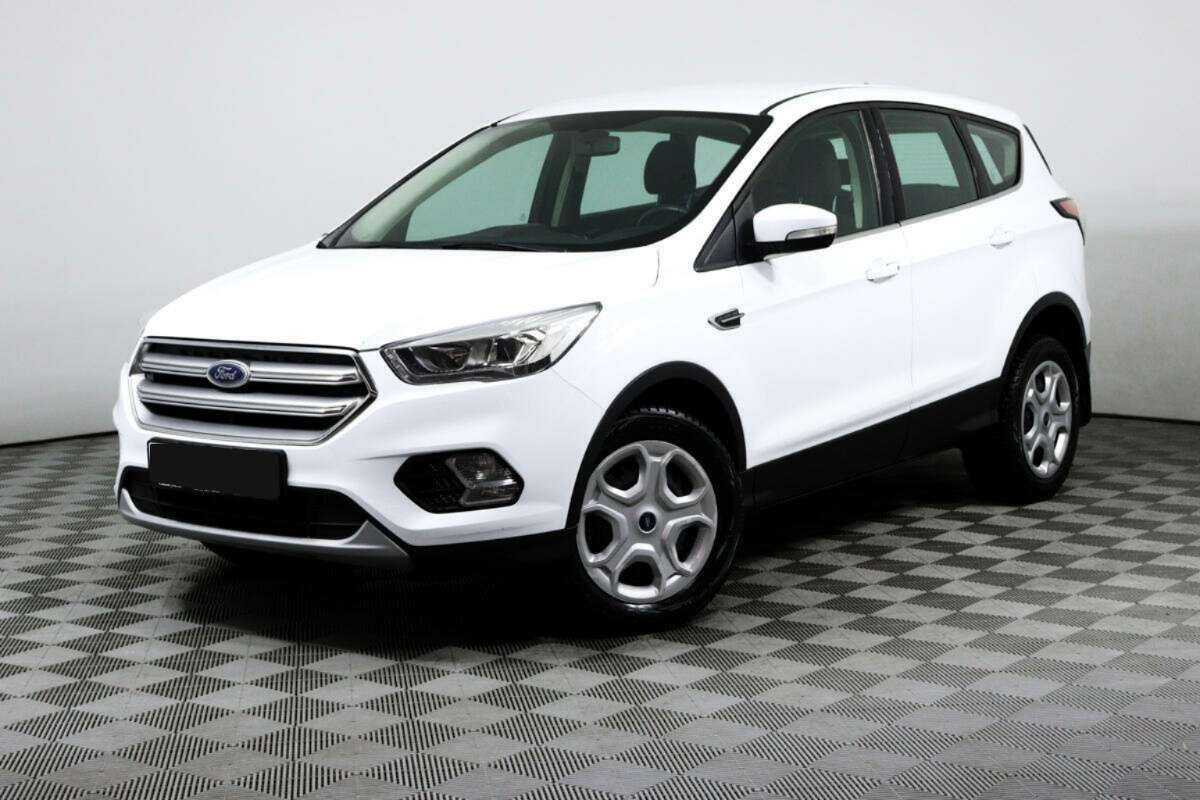 Ford Kuga с пробегом — 2018 год. Фото: #0