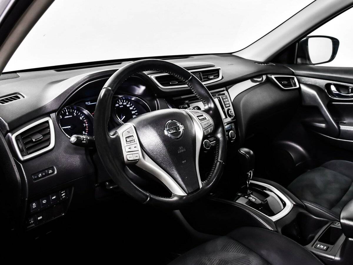 Nissan X-Trail с пробегом — 2016 год. Фото: #9