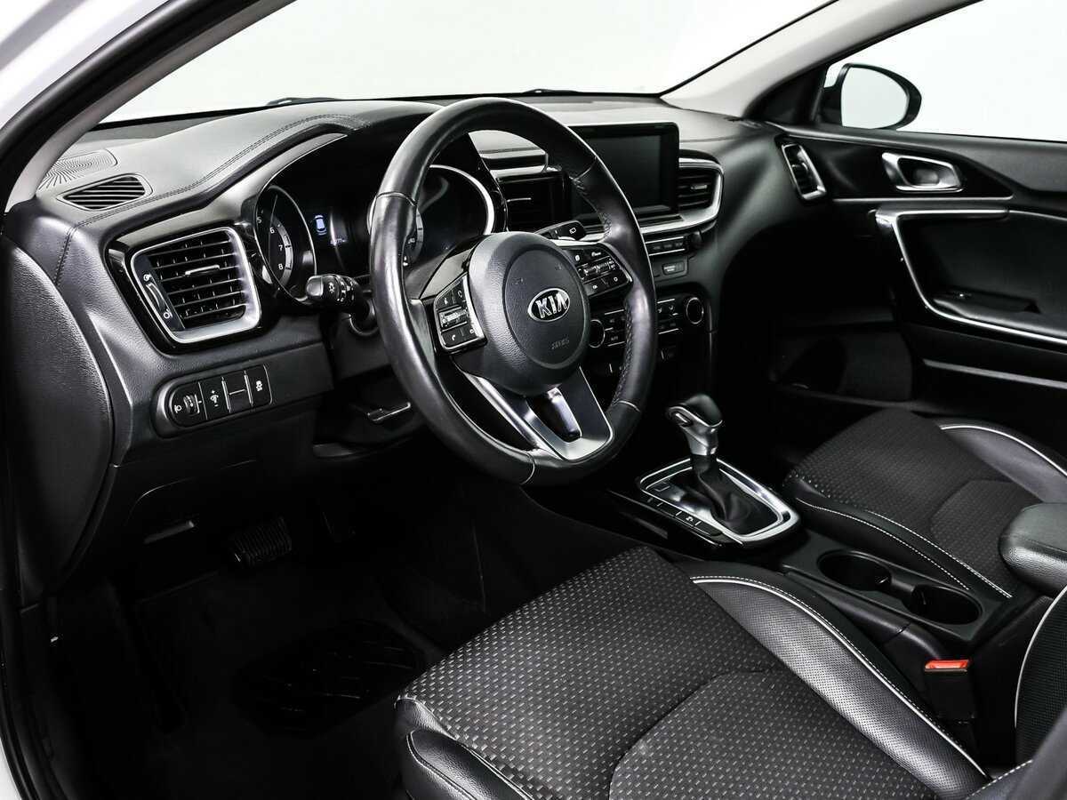 Kia Ceed с пробегом — 2019 год. Фото: #11