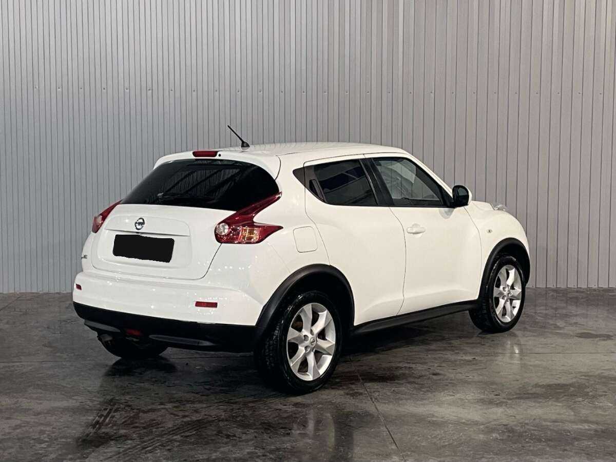 Nissan Juke с пробегом — 2012 год. Фото: #4