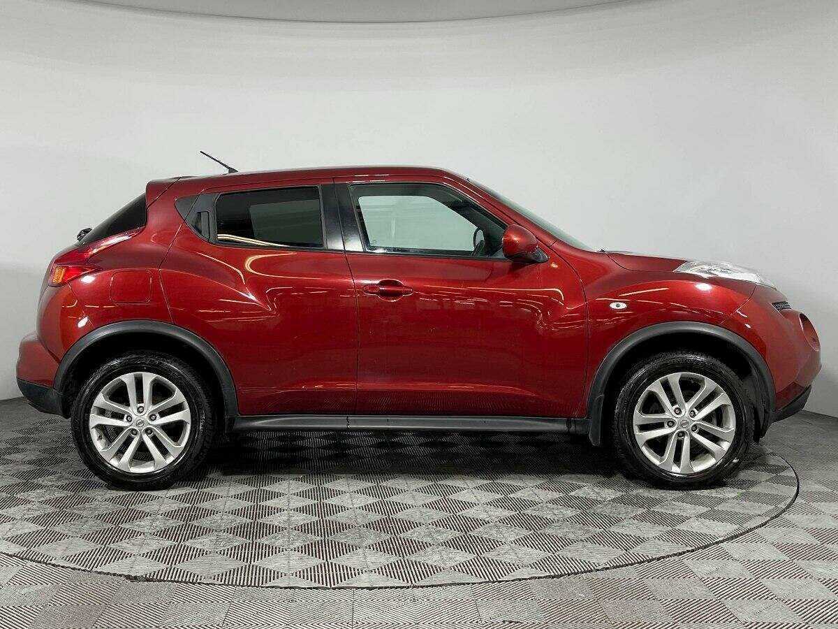 Nissan Juke с пробегом — 2012 год. Фото: #3