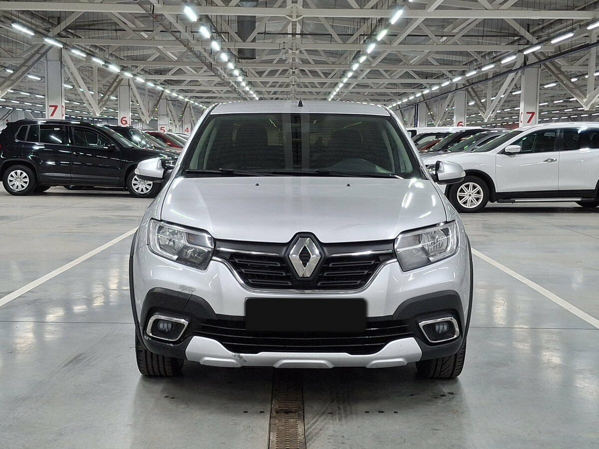 Renault Logan с пробегом — 2020 год. Фото: #1