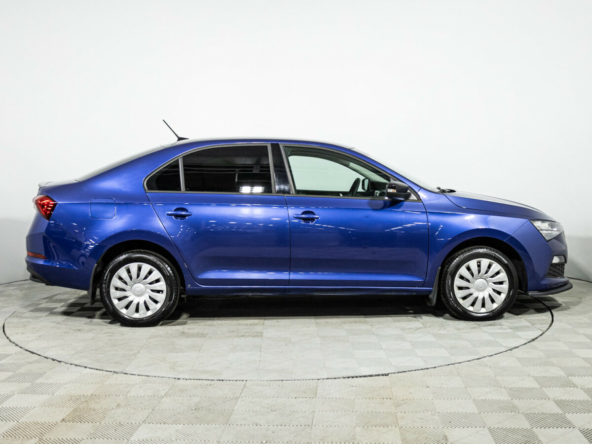 Skoda Rapid с пробегом — 2020 год. Фото: #3