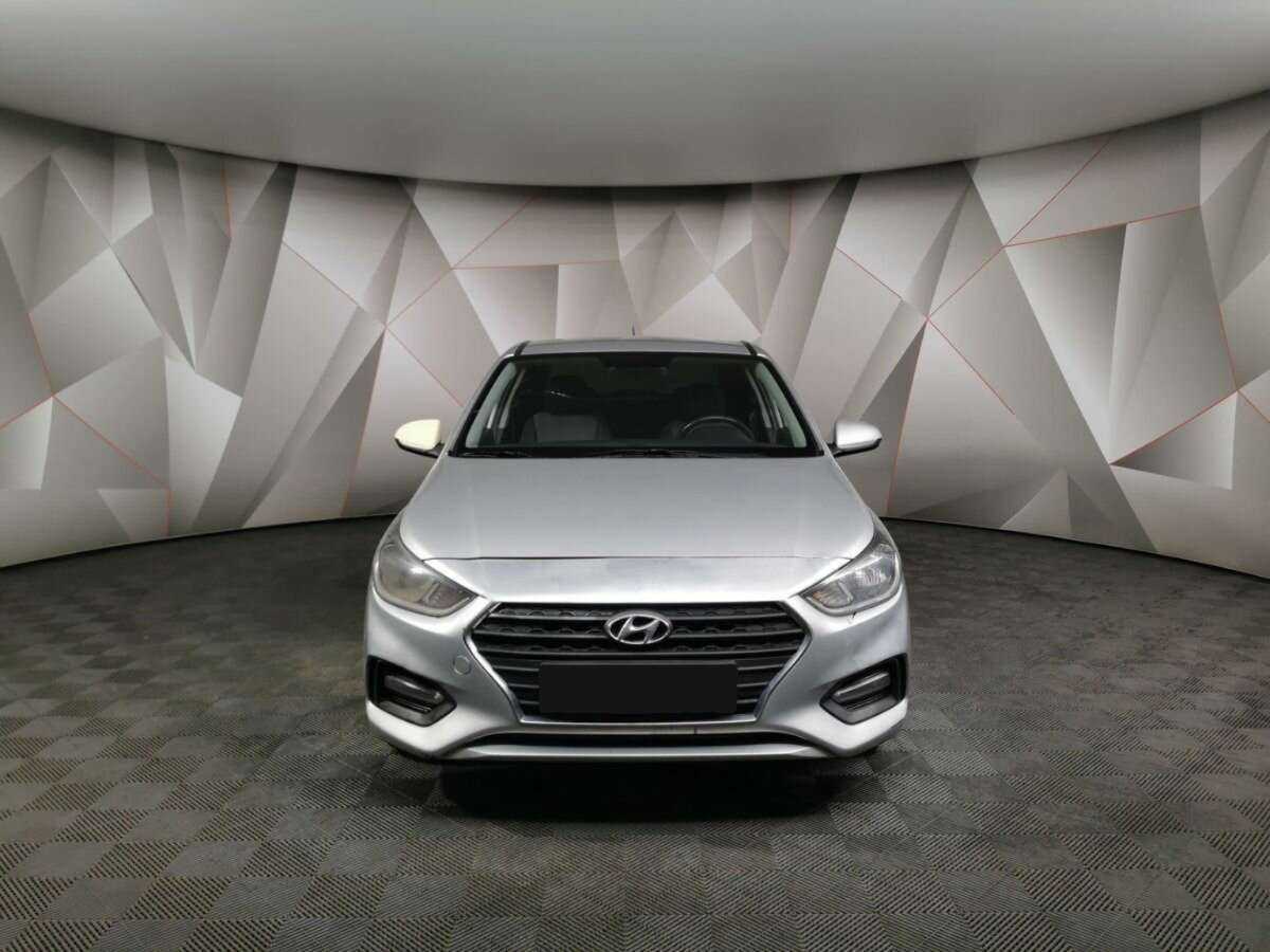 Hyundai Solaris с пробегом — 2018 год. Фото: #6