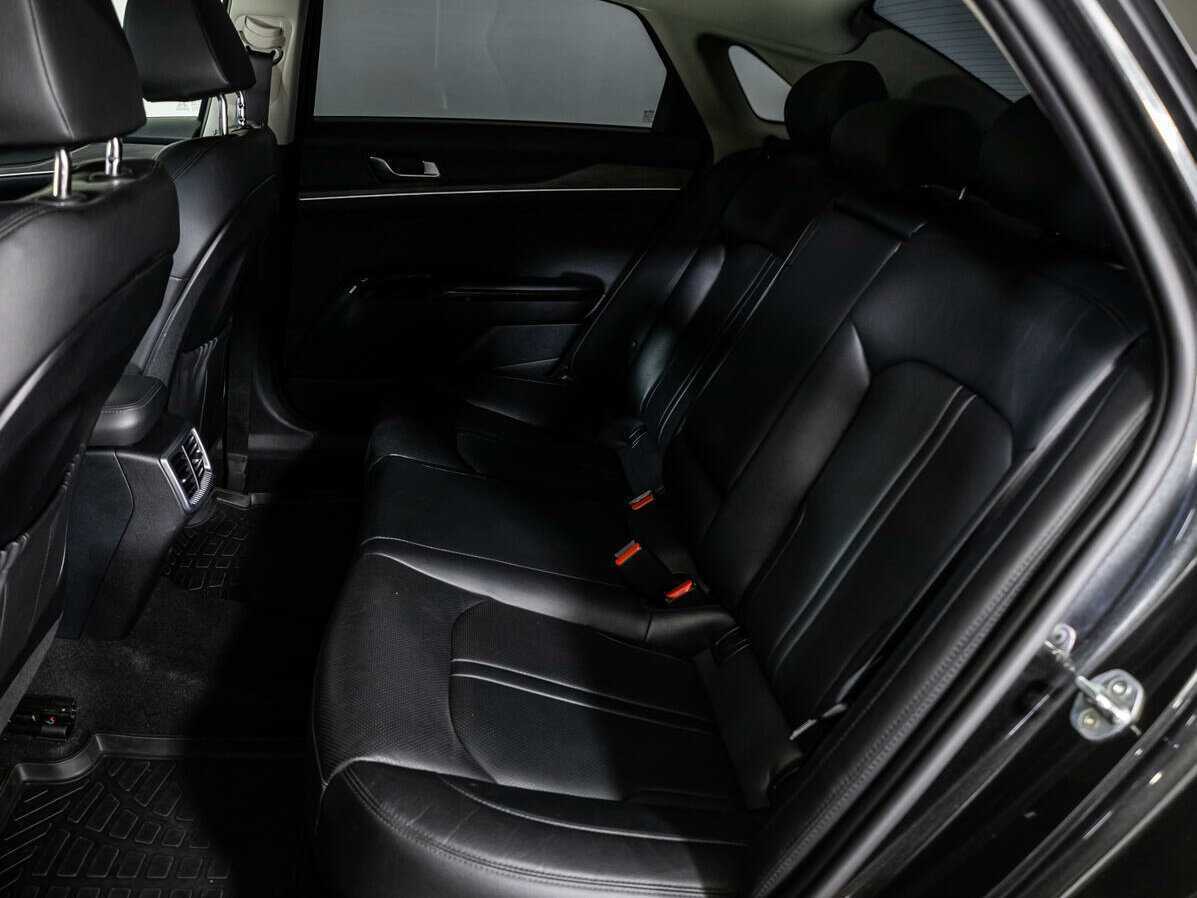 Kia K5 с пробегом — 2020 год. Фото: #7