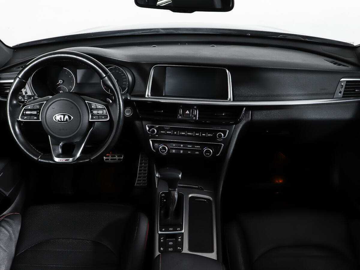 Kia Optima с пробегом — 2018 год. Фото: #10