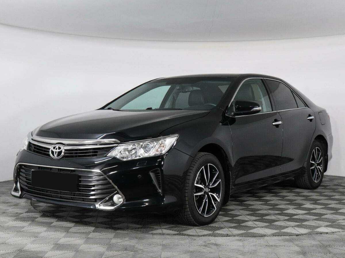 Toyota Camry с пробегом — 2016 год. Посмотреть фото