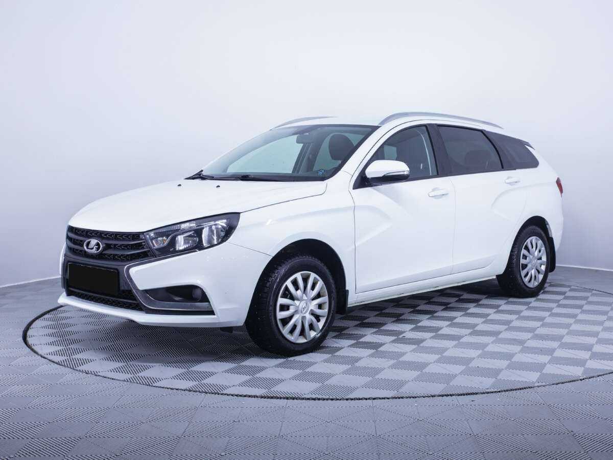 Lada (ВАЗ) Vesta с пробегом — 2018 год. Посмотреть фото